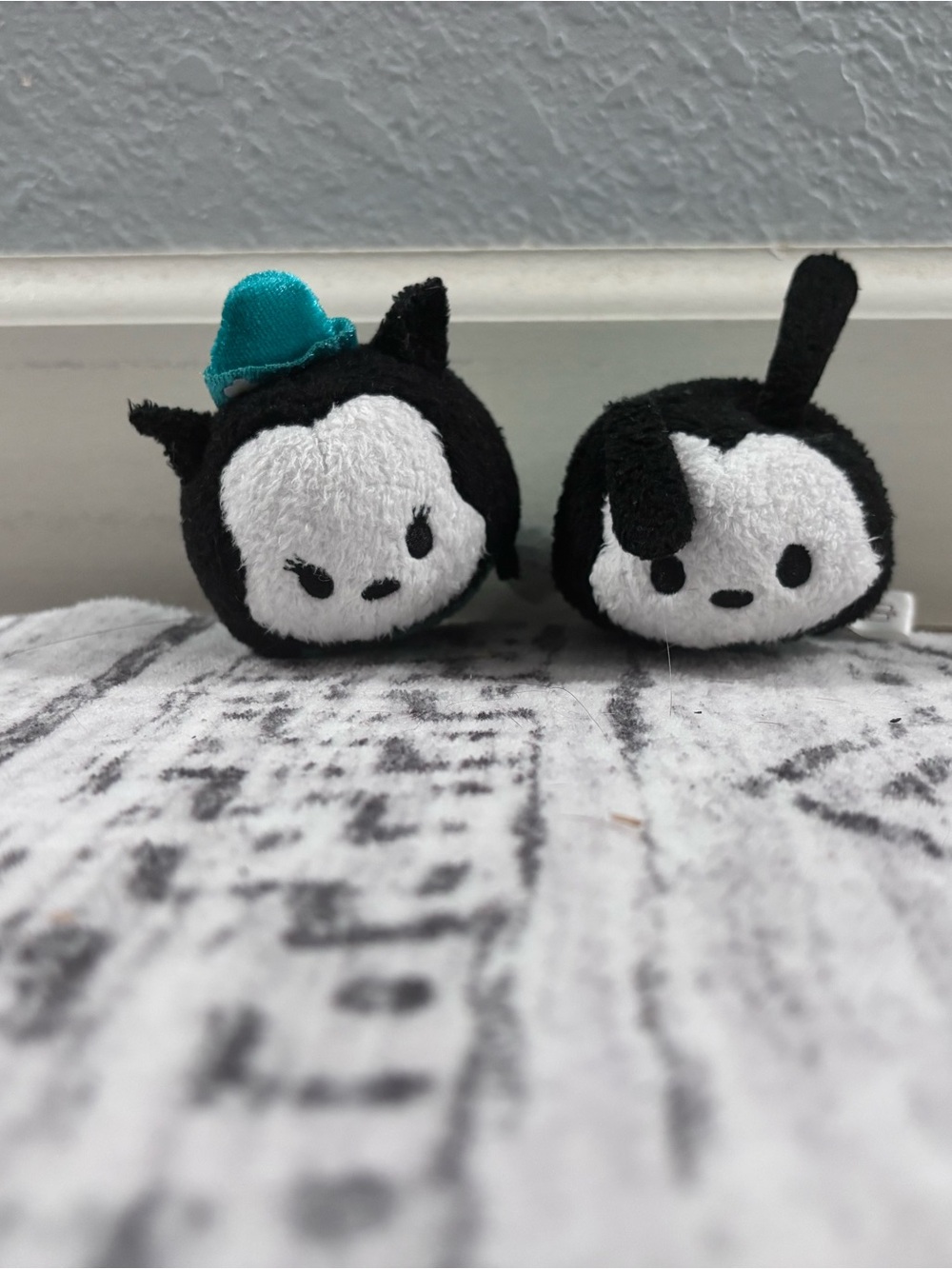 Disney Tsum Tsum Oswald and Ortensia Mini Plush Set